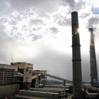 CPS Energy to consider closing coal plant, but withholds details