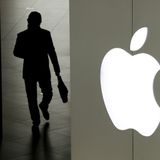 Apple CEO escalates battle with Facebook over online privacy