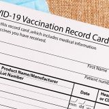 Stop posting pictures of your COVID-19 vaccine card on social media, BBB warns