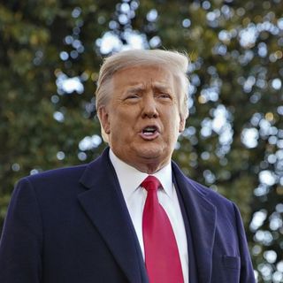 Trump names 2 attorneys to lead impeachment defense