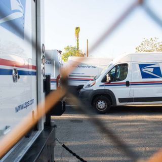 Postal Workers Union Leader Warns the USPS Could Be Dead in Three Months