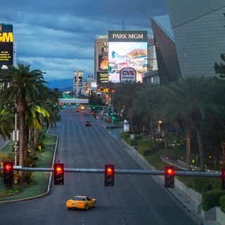 Las Vegas Strip to come back with differences, analysts say