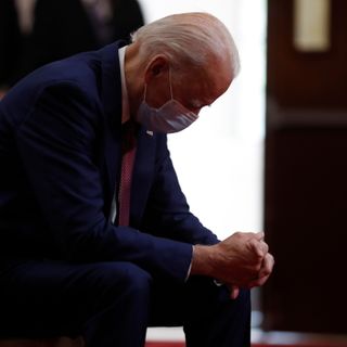 Biden, at Prayer Breakfast, Calls Out ‘Political Extremism'