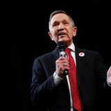 Dennis Kucinich fuels possible run for Cleveland mayor with money from longtime FirstEnergy supporter Tony George