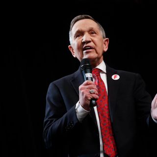 Dennis Kucinich fuels possible run for Cleveland mayor with money from longtime FirstEnergy supporter Tony George