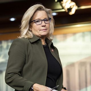 Liz Cheney asks Republicans to reject Trump, after being censured by her state party