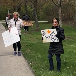 Neighbors throw parade for man who beat both coronavirus and cancer in six months