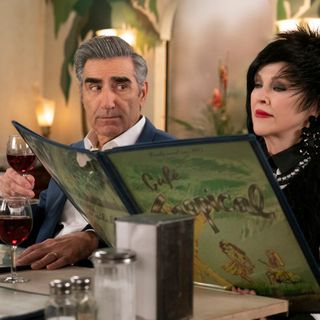 ‘Schitt’s Creek’-inspired pop-up comes to Replay bar in Chicago’s Lincoln Park