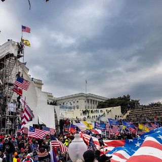 Virginia man at center of alleged Oath Keepers insurrection conspiracy must stay in jail, judge rules | CNN Politics