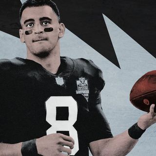 Marcus Mariota Is the Wild Card of the Offseason QB Carousel