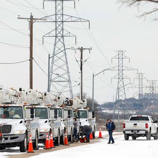 America’s Brittle Infrastructure Is on Display in Texas