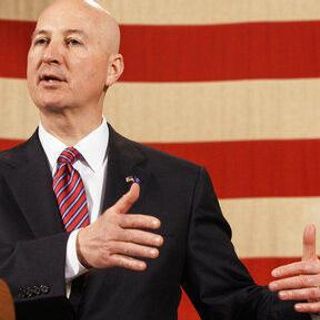 State employees union asks Ricketts to send more home to work