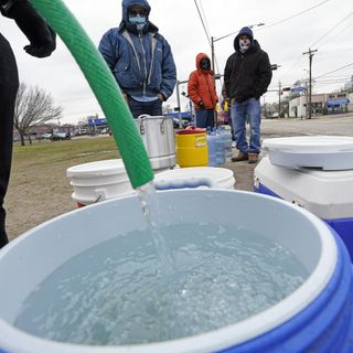 Southern cities hit hard by storms face new crisis: No water