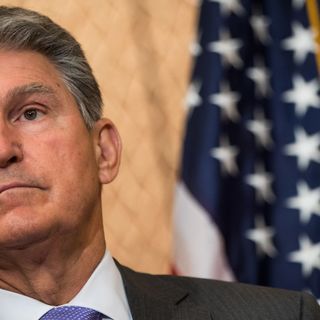 Sen. Joe Manchin Tells Struggling Workers He's Still Not For $15 Minimum Wage