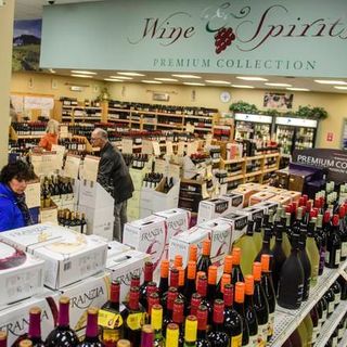 Pennsylvania to reopen some liquor stores for curbside sales