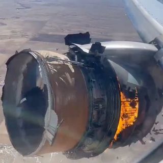 WATCH: Terrifying Video of United 328’s In-Flight Engine Failure