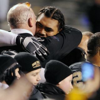 Former Idaho guard Mike Iupati quietly walks away from the NFL while still making a big impact for the Vandals