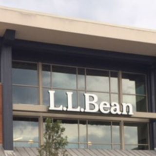 Man tried to steal $89 gloves from South Windsor L.L. Bean, police say