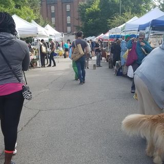 Evanston’s Popular Farmers Market Leads The Way In Making New Rules For Open-Air Shopping