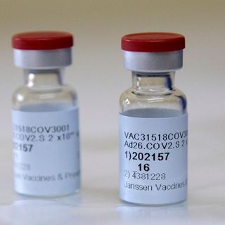 Johnson & Johnson Covid-19 vaccine is safe and effective, FDA analysis finds