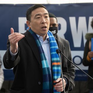 Andrew Yang opposes raising taxes in confab with NYC business leaders: sources