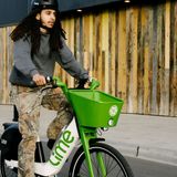 Lime's latest e-bike can borrow batteries from scooters | Engadget