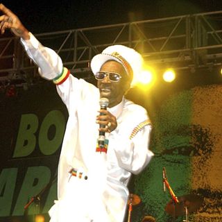 Bunny Wailer, Co-Founder of Bob Marley’s Wailers, Dies at 73