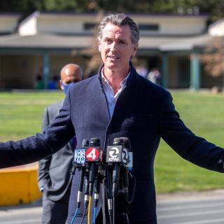 COVID: Gov. Newsom pitches school reopening in Palo Alto
