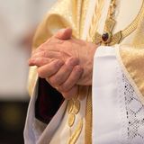 French Catholic clergy may have abused at least 10,000 people since 1950, say investigators