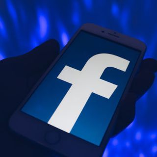 Facebook lifts ban on US political advertising