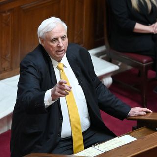 West Virginia Gov. Justice outlines plan to eliminate income tax during State of the State Address