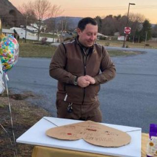 A Pennsylvania town surprised its UPS driver with a $1,000 gift thanking him for his hard work during the pandemic | CNN