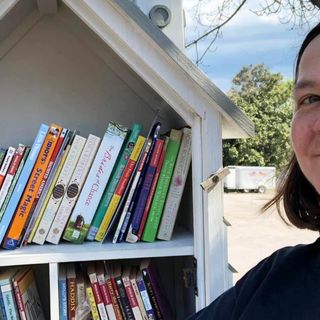 A woman, nicknamed 'book lady,' wants to give away 1 million books to her community | CNN