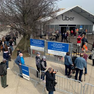 50K United Center Vaccine Appointments Opened to Public, Officials Say, Walking Back 110K Figure