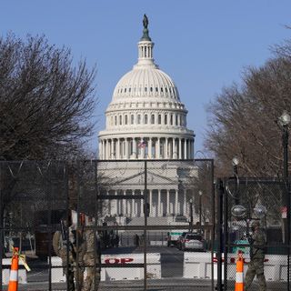 Review Of Capitol Riot Urges More Police, Mobile Fencing