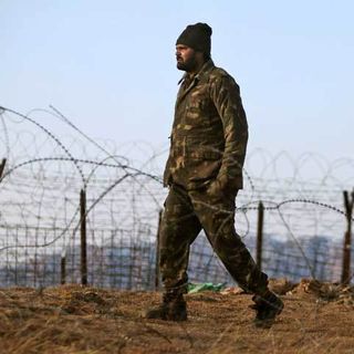 Pakistan, India agree on LoC ceasefire