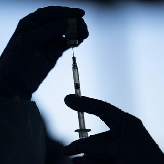 Defying rules, anti-vaccine accounts thrive on social media