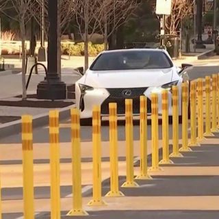 DC's Black Lives Matter Plaza Partially Reopens to Traffic After 9 Months