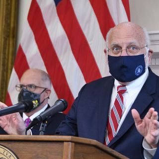 Former Trump CDC director tapped as Hogan COVID-19 adviser; Western Maryland mass COVID vaccine site announced