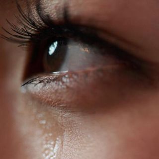 Scientists grow human tear glands in a lab and actually make them cry