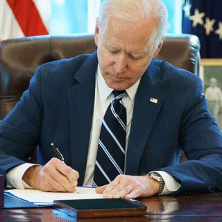 Joe Biden May Finally Be Ready to Nuke Mitch McConnell | Vanity Fair