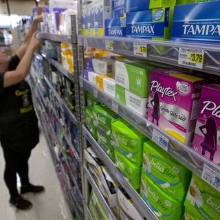 House unanimously passes bill requiring schools to provide feminine hygiene products