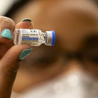 Laid-off Nevadans given access to vaccine as part of eligible occupational groups