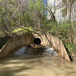 Museum intruders use getaway boat on Buffalo Bayou, escape into storm drain, HPD says