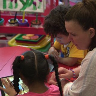 NYC expands 3-K program to all 32 school districts