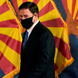 Gov. Ducey relaxes COVID-19 guidelines in Arizona; bars can open, cities cannot require masks