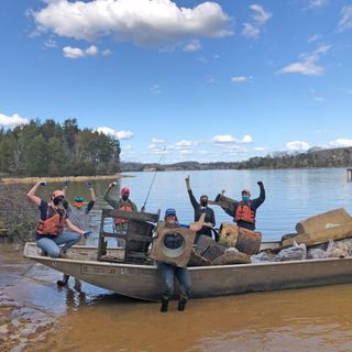 Tennessee River Grand Slam Cleanup Series collects 15,700 pounds of trash in 2 days