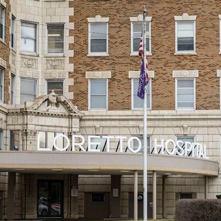 West Side leaders throw support behind Loretto Hospital amid vaccine scandal