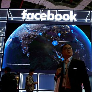 WSJ News Exclusive | Facebook Staff Fret Over China’s Ads Portraying Happy Muslims in Xinjiang