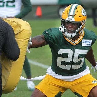 Packers Re-Signing Versatile DB Will Redmond